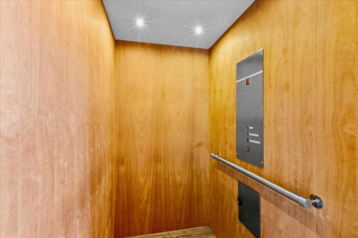Mansion In The Sky Cabin Гетлинбург Екстериор снимка