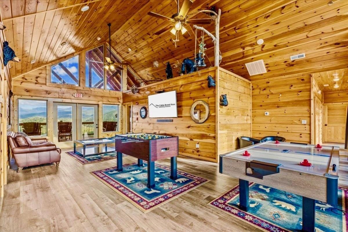 Mansion In The Sky Cabin Гетлинбург Екстериор снимка