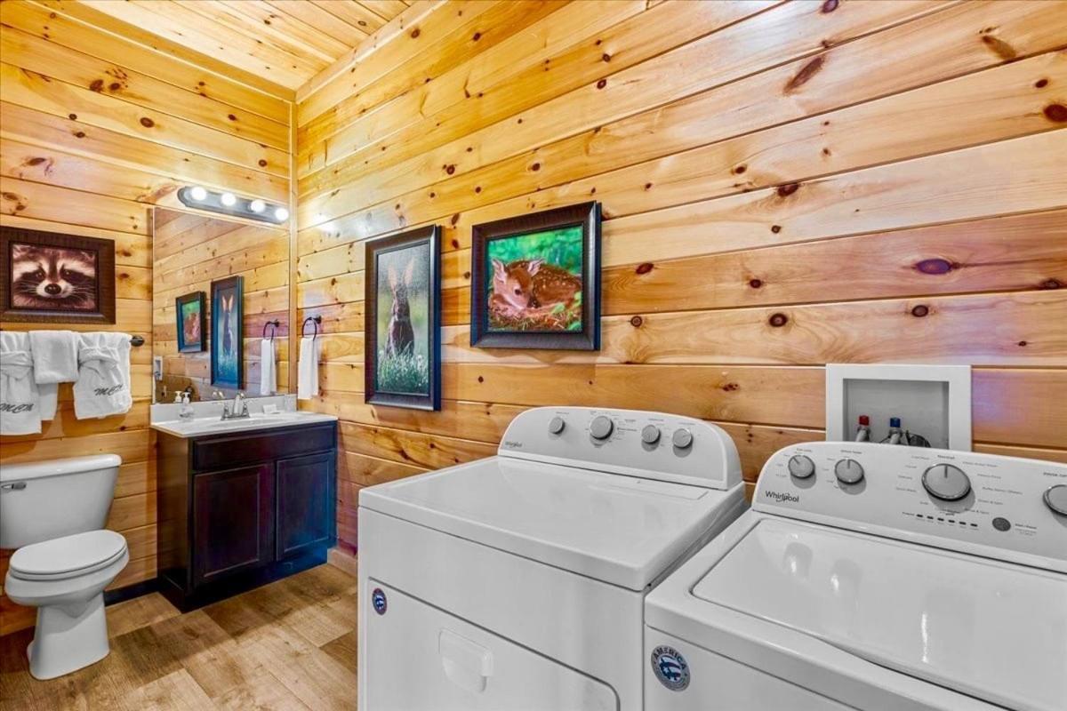 Mansion In The Sky Cabin Гетлинбург Екстериор снимка